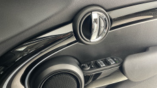 MINI Hatchback 1.5 Cooper Classic Premium 5dr Auto Petrol Hatchback
